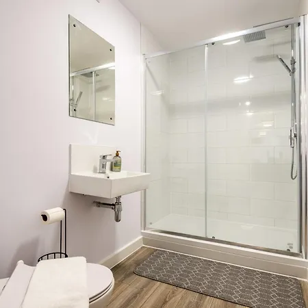 Lovely 2 Bedroom In * York