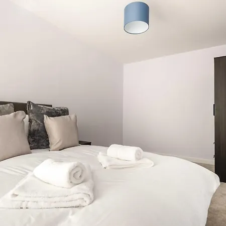 Lovely 2 Bedroom In